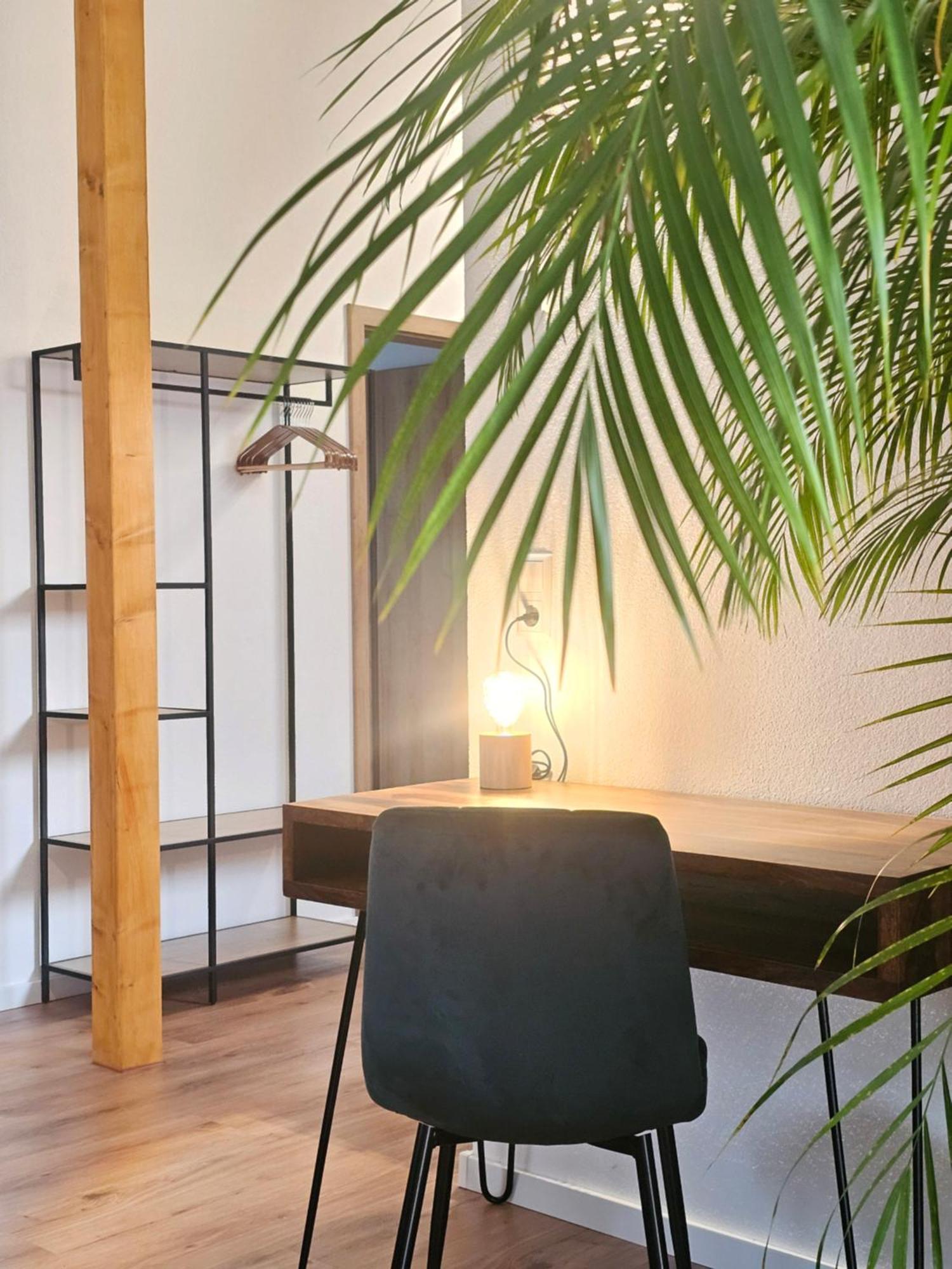Apartment Design-penthouse I 90qm I Europapark 20 Min I Boxspring I Nespresso I Parking *
