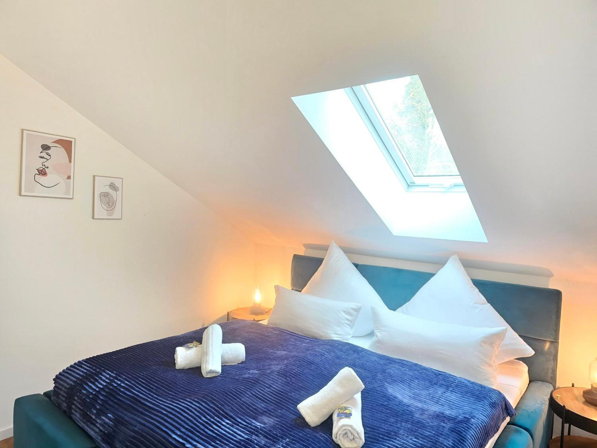 Design-penthouse I 90qm I Europapark 20 Min I Boxspring I Nespresso I Parking