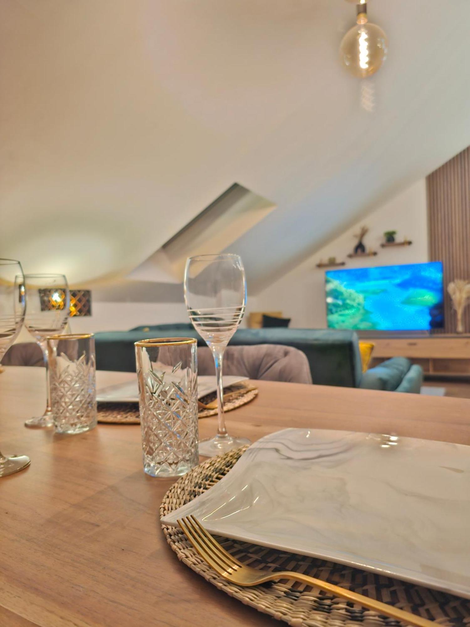 Design-penthouse I 90qm I Europapark 20 Min I Boxspring I Nespresso I Parking Appartamento