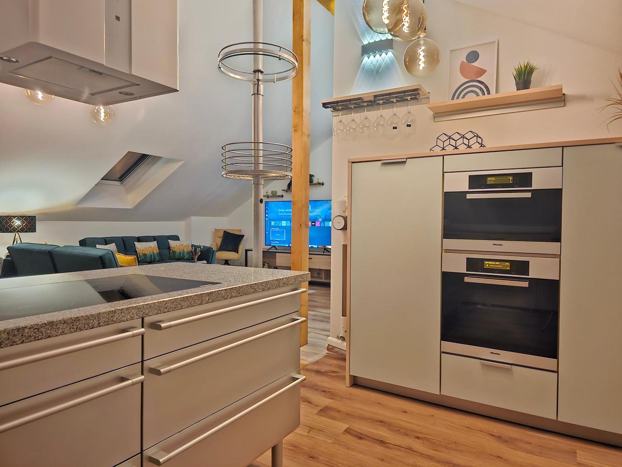 Design-penthouse I 90qm I Europapark 20 Min I Boxspring I Nespresso I Parking Appartamento Lahr (Baden-Wurttemberg)